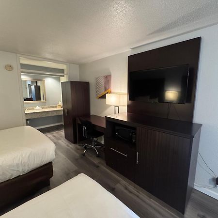 Clarion Inn & Suites Dothan South Εξωτερικό φωτογραφία