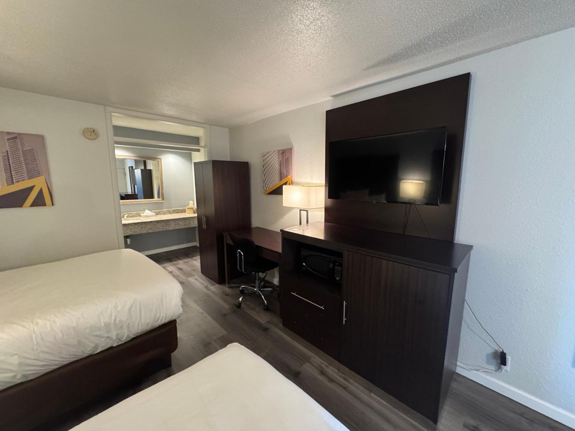 Clarion Inn & Suites Dothan South Εξωτερικό φωτογραφία